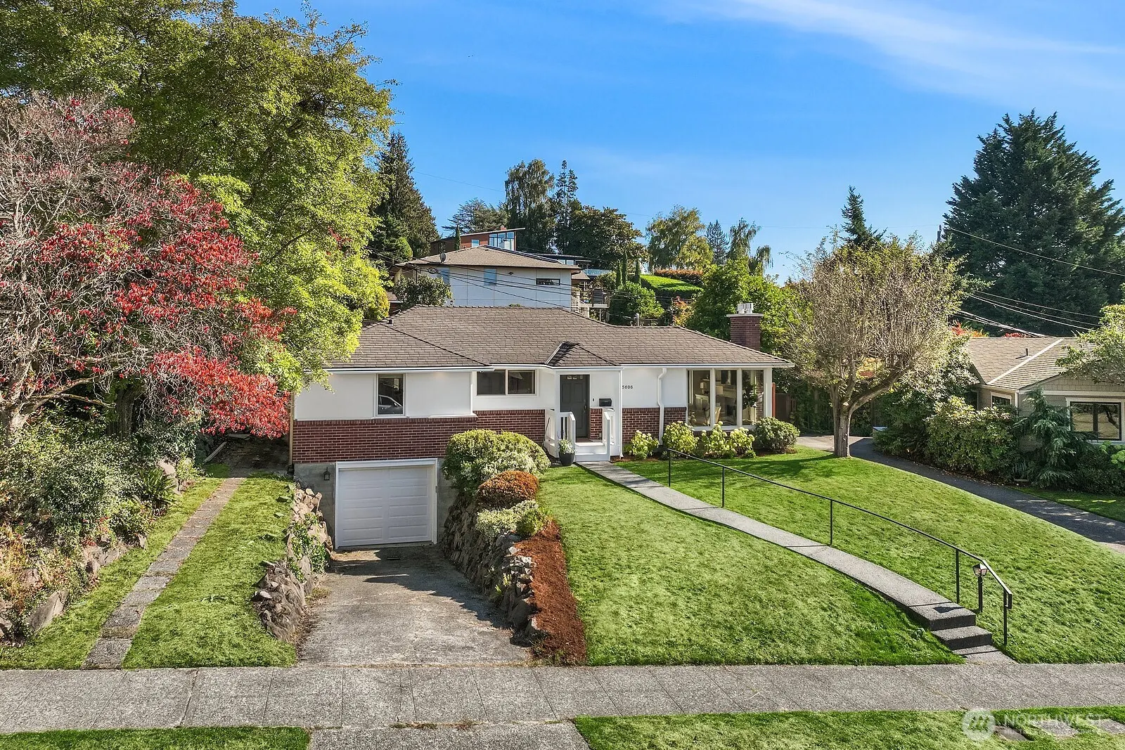5606 59th Avenue NE, Seattle, WA 98105