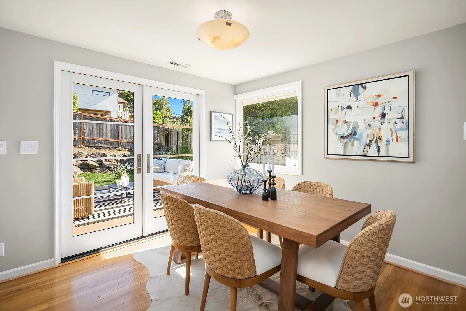 5606 59th Avenue NE, Seattle, WA 98105