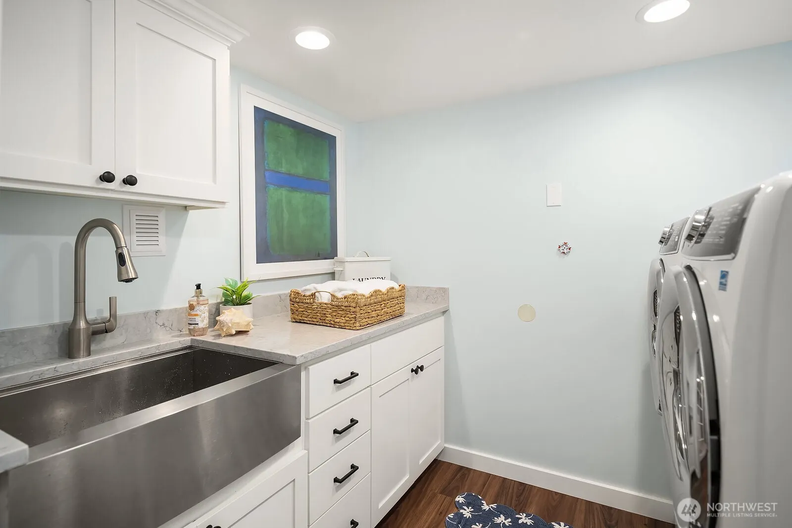 5606 59th Avenue NE, Seattle, WA 98105