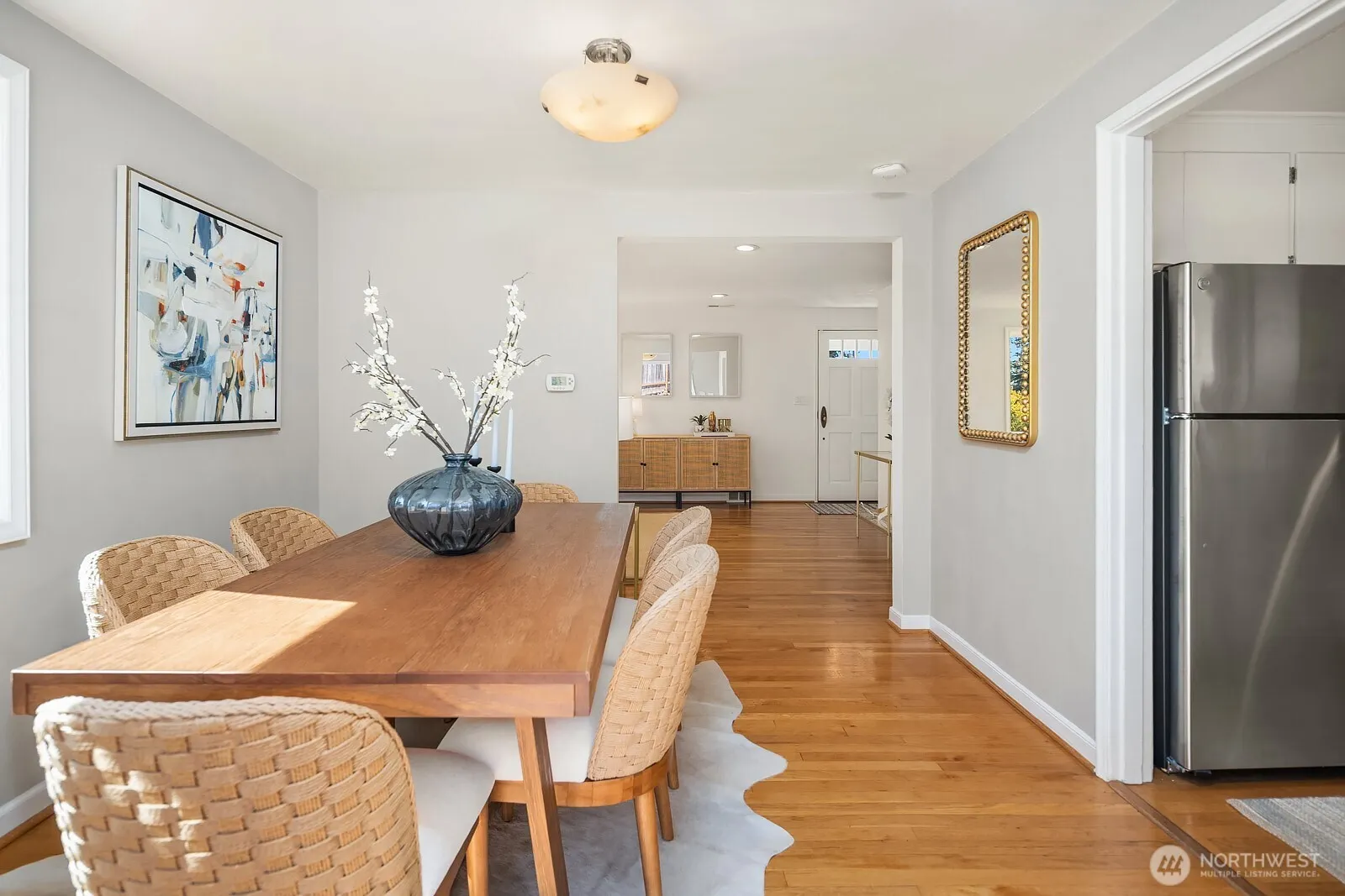 5606 59th Avenue NE, Seattle, WA 98105