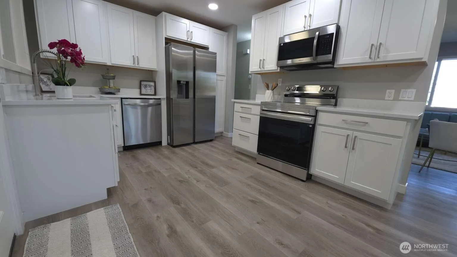 6701 S Bangor Court , Seattle, WA 98178
