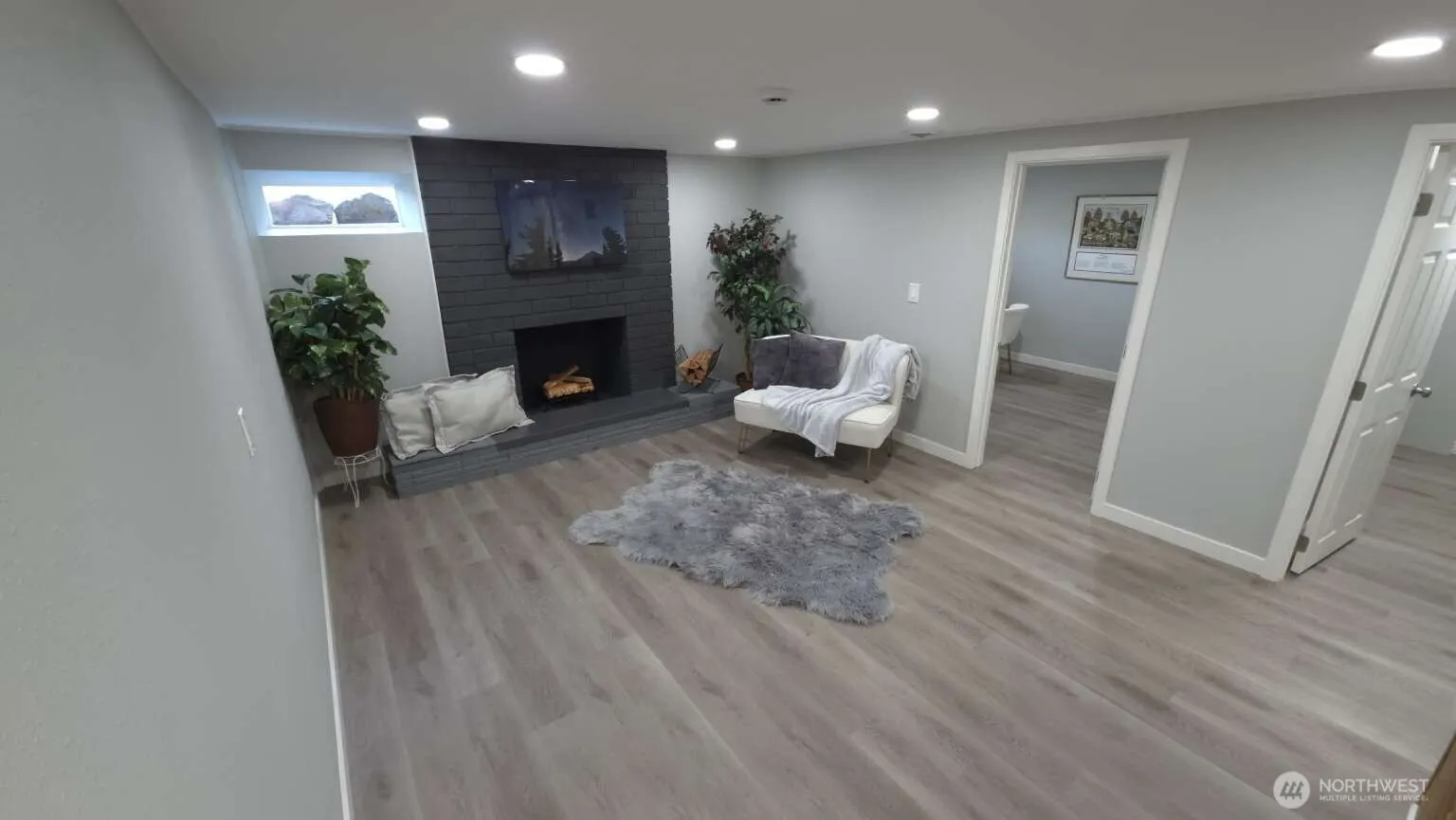 6701 S Bangor Court , Seattle, WA 98178