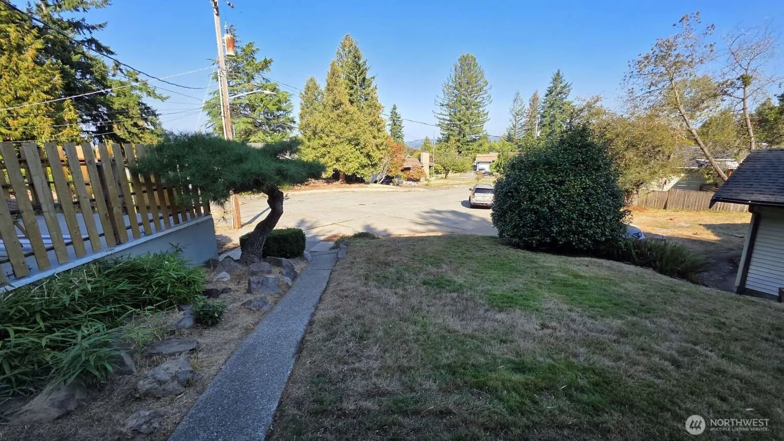 6701 S Bangor Court , Seattle, WA 98178