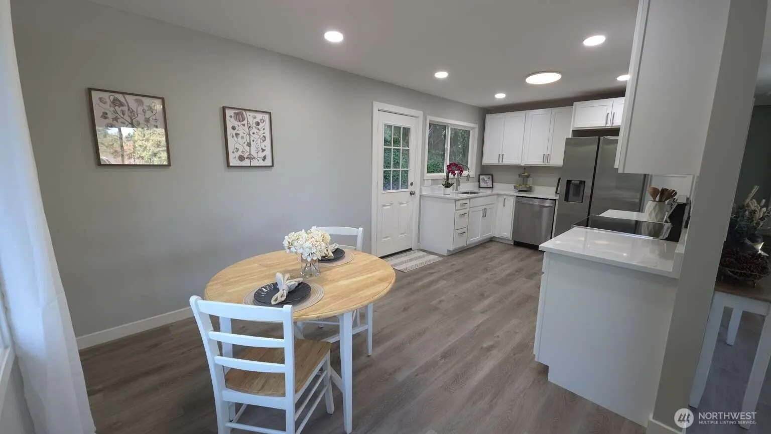 6701 S Bangor Court , Seattle, WA 98178