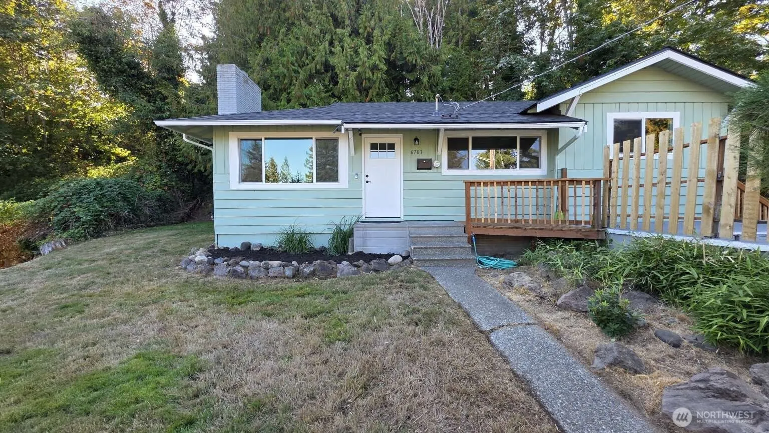 6701 S Bangor Court , Seattle, WA 98178