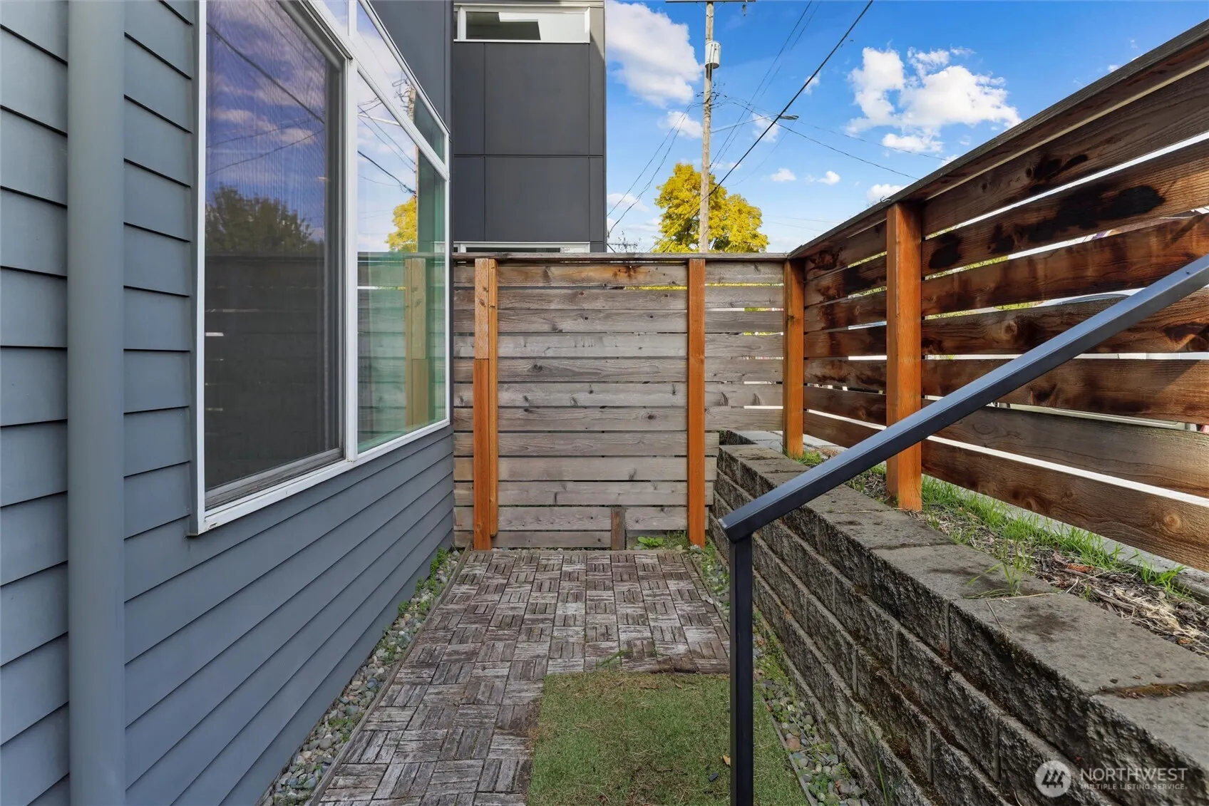 6917 Carleton Ave S #B, Seattle, WA 98108