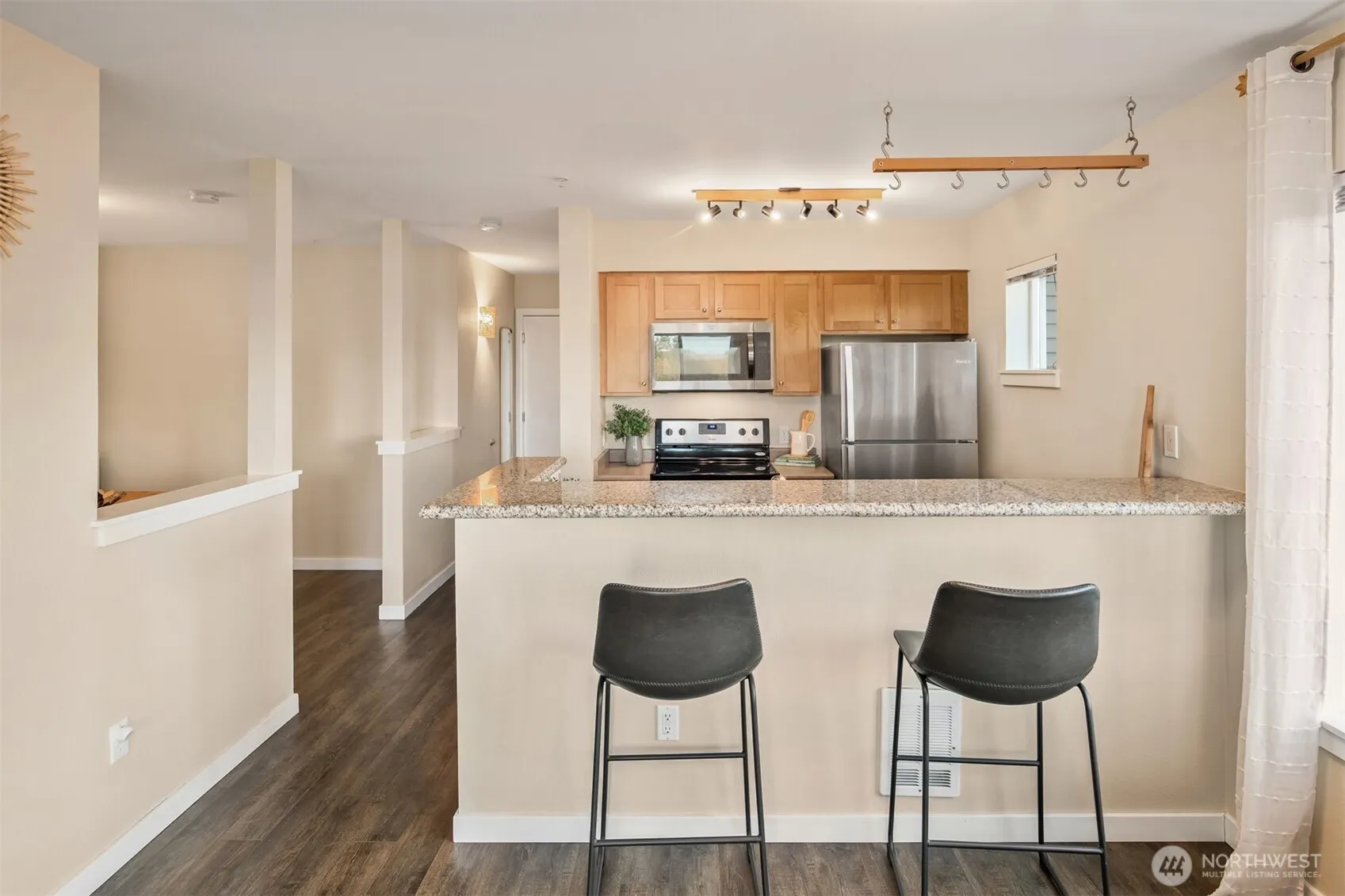 303 23rd Avenue S #310, Seattle, WA 98144