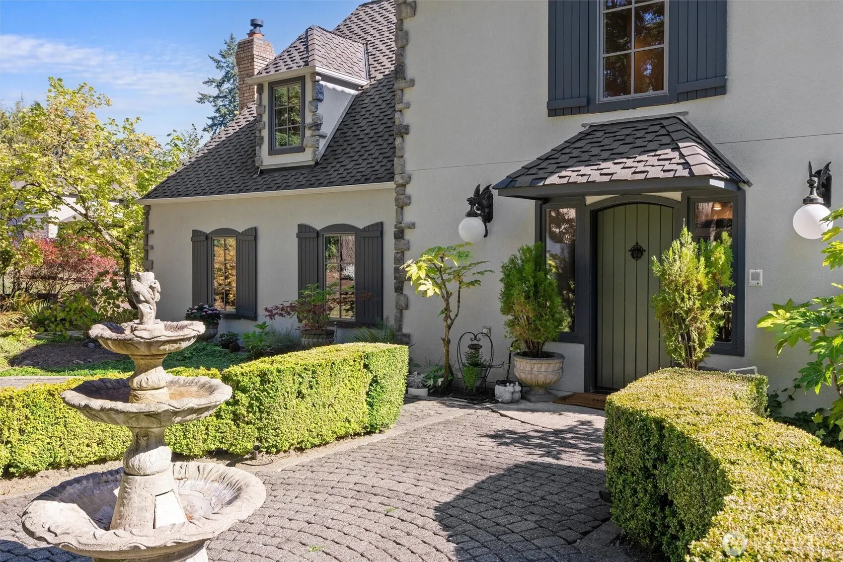 12628 72nd Avenue NE, Kirkland, WA 98034