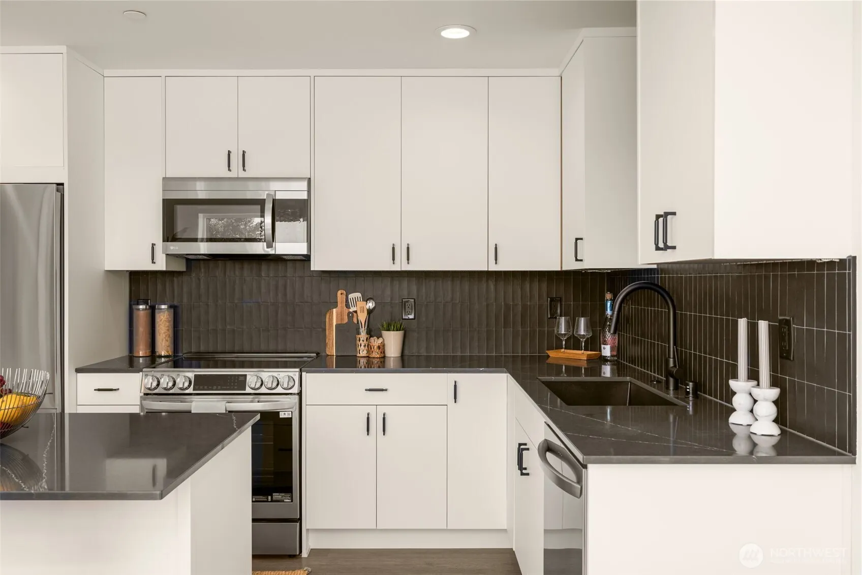 113 24th Avenue E #A, Seattle, WA 98112