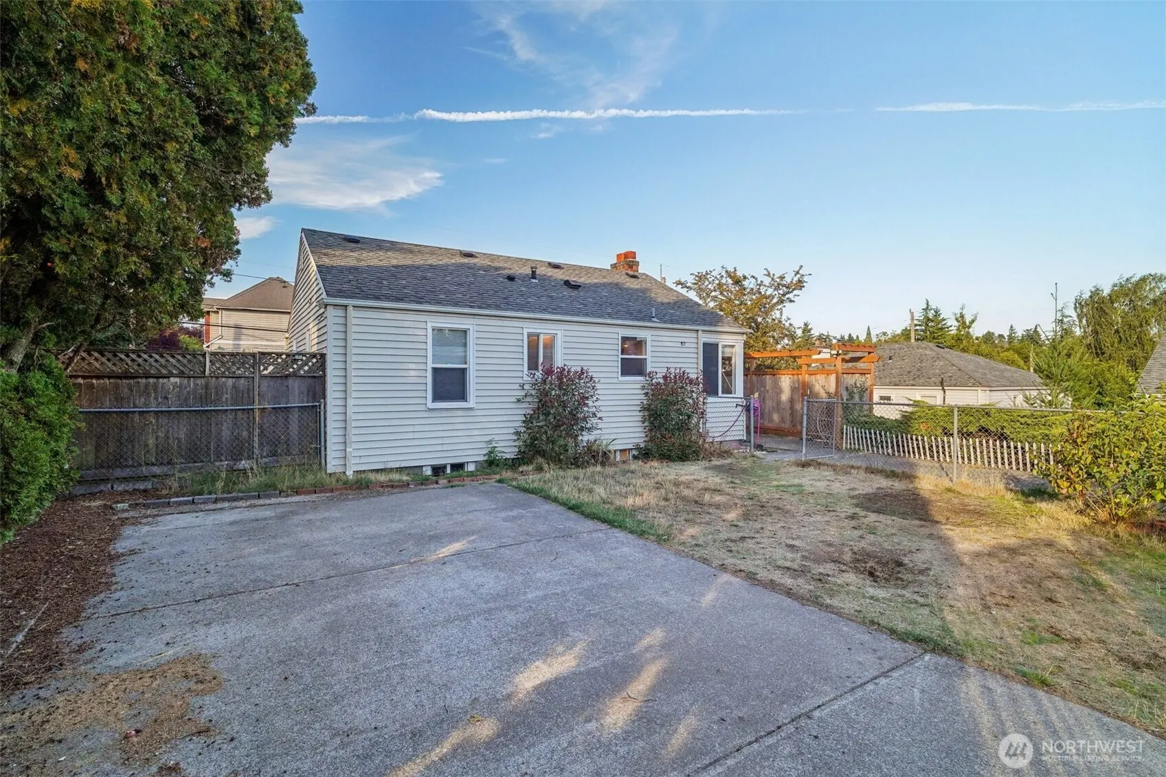 1315 N 85th Street , Seattle, WA 98103