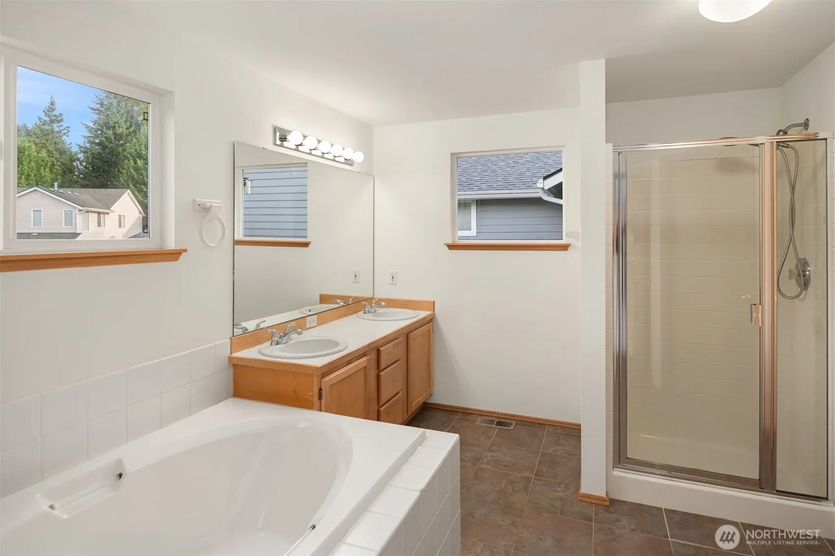 12841 SE 175th Court , Renton, WA 98058