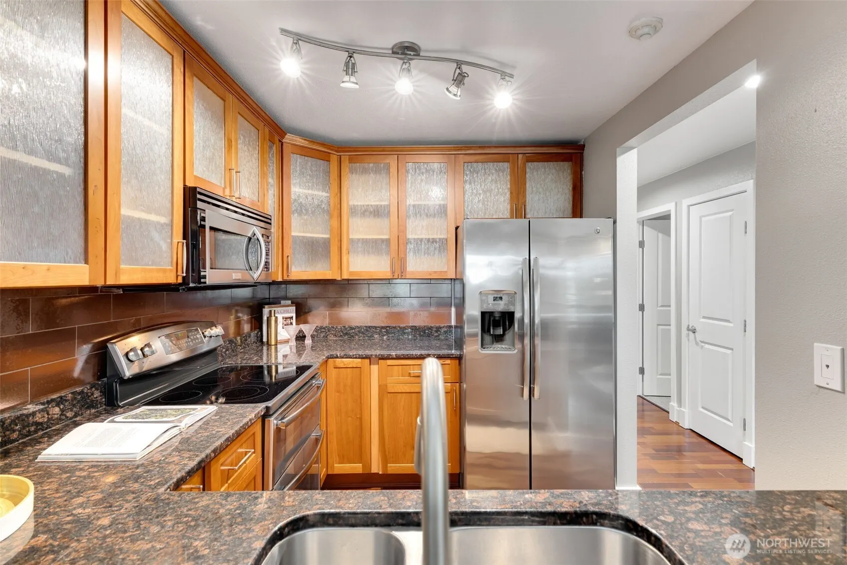 8980 Redmond Woodinville Road NE #101, Redmond, WA 98052
