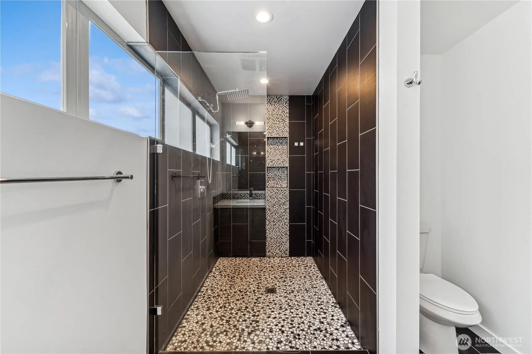 9609 Roosevelt Way NE #A, Seattle, WA 98115