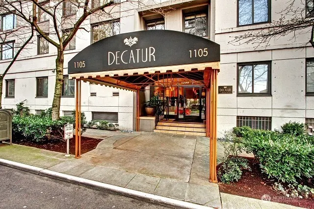1105 Spring Street #205, Seattle, WA 98104