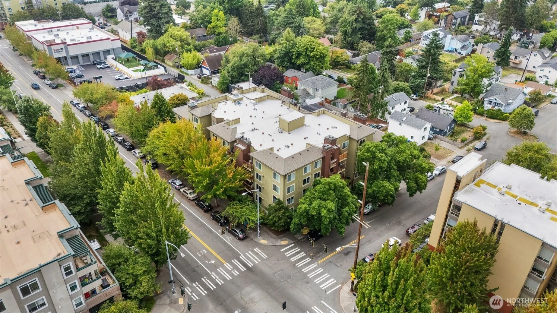 8745 Greenwood Avenue N #207, Seattle, WA 98103