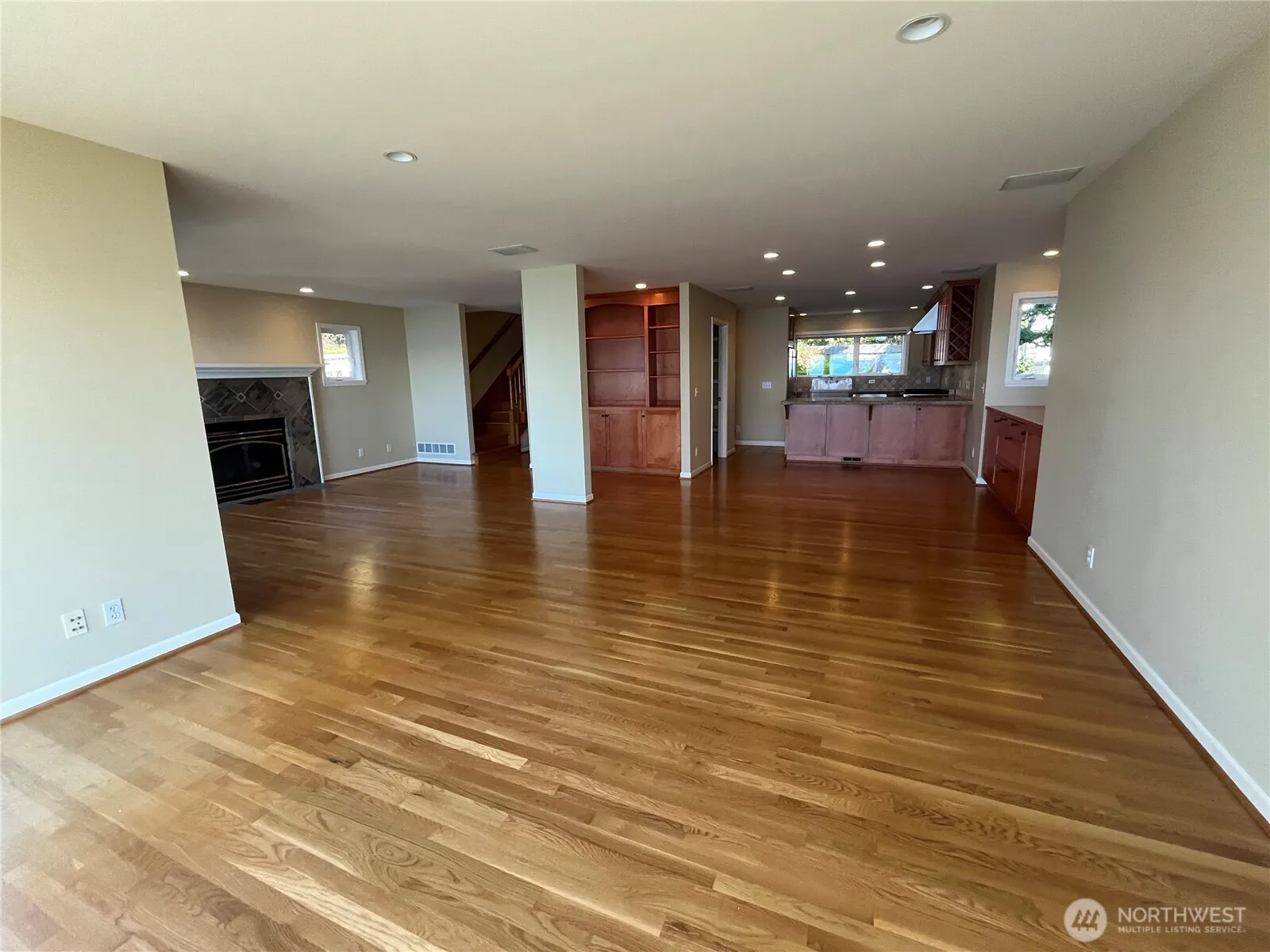 7117 Beach Drive SW, Seattle, WA 98136