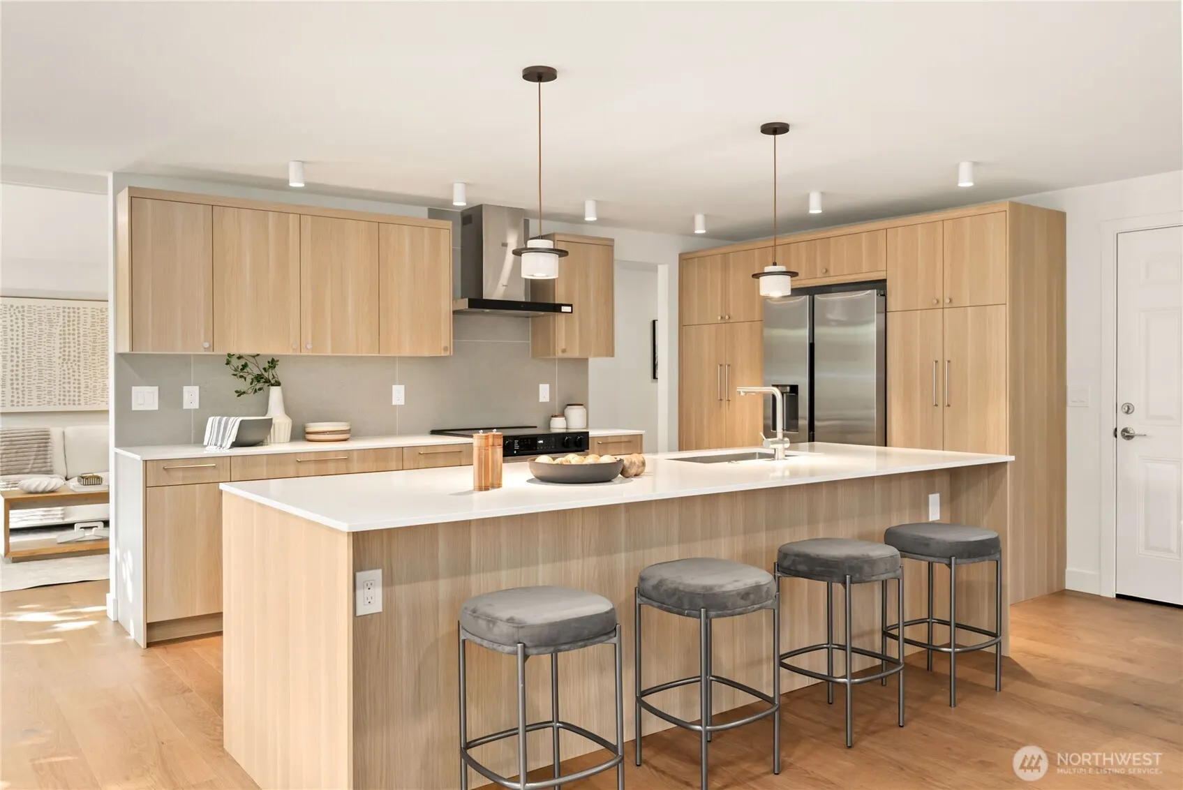 9109 NE 141st Pl , Kirkland, WA 98034