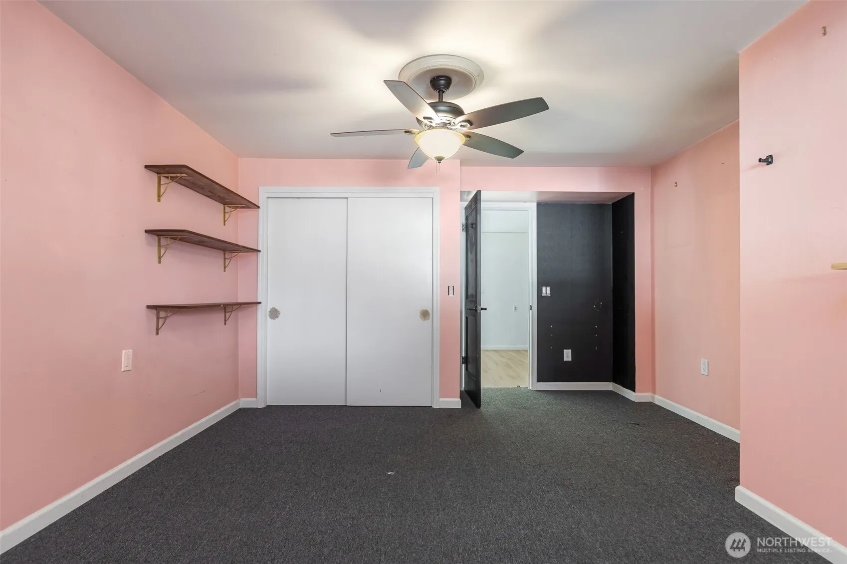 25322 32nd Place S, Kent, WA 98032