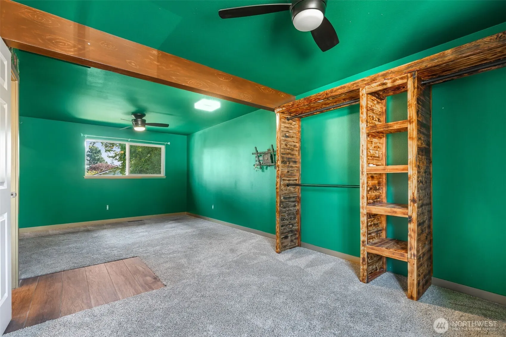 25322 32nd Place S, Kent, WA 98032