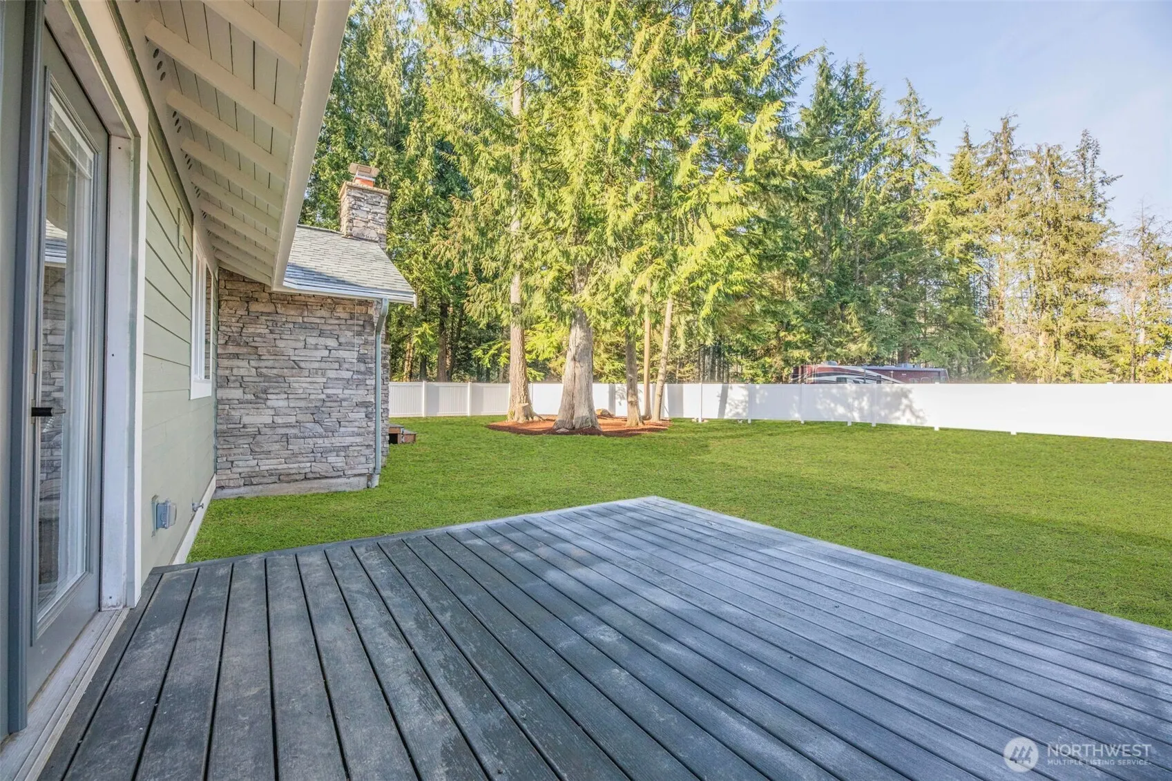 24626 NE 102nd Street #A, Redmond, WA 98053