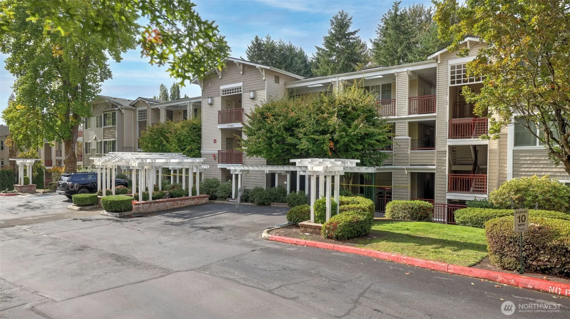 1709 134th Avenue SE #19, Bellevue, WA 98005