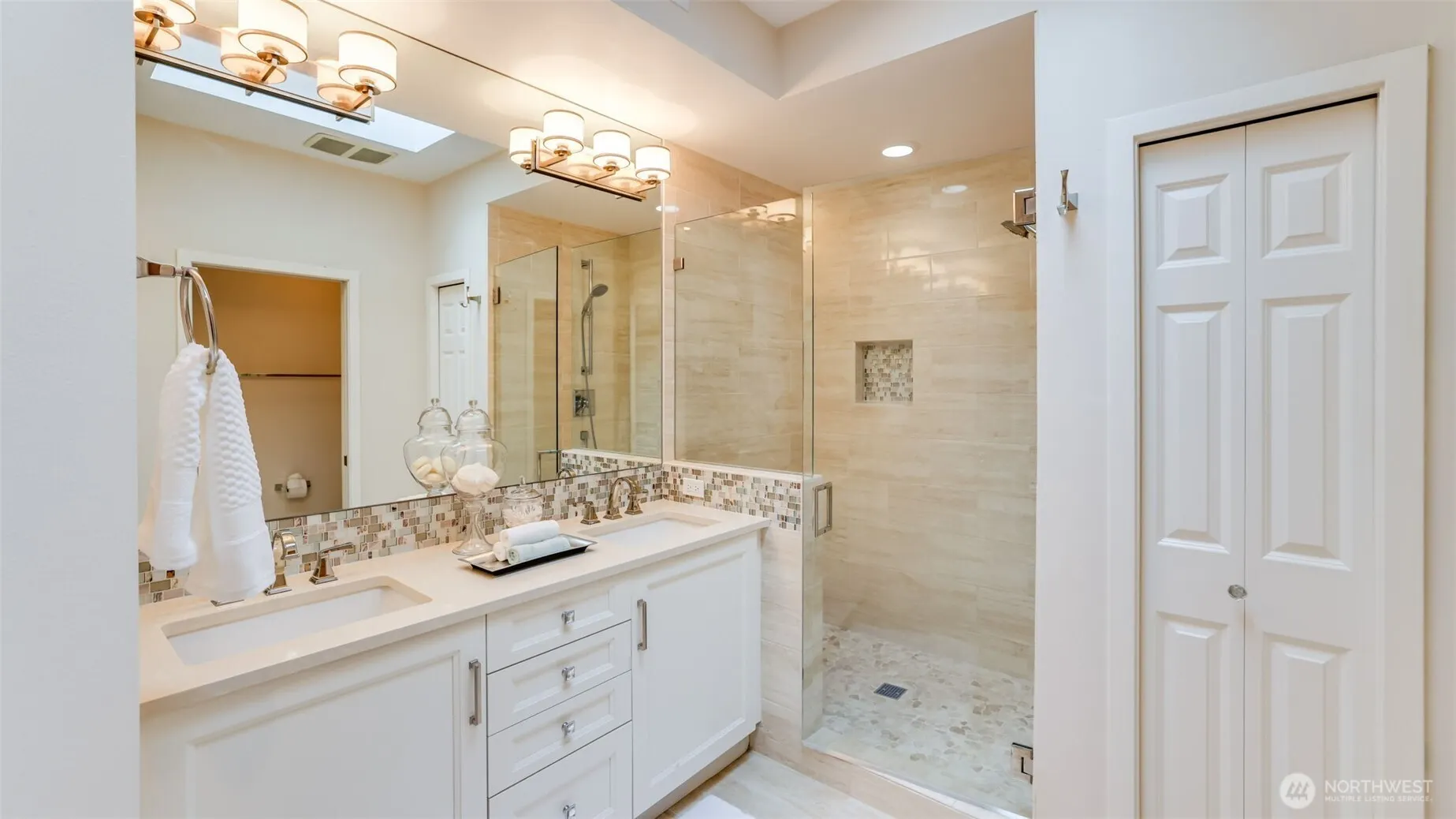 1709 134th Avenue SE #19, Bellevue, WA 98005