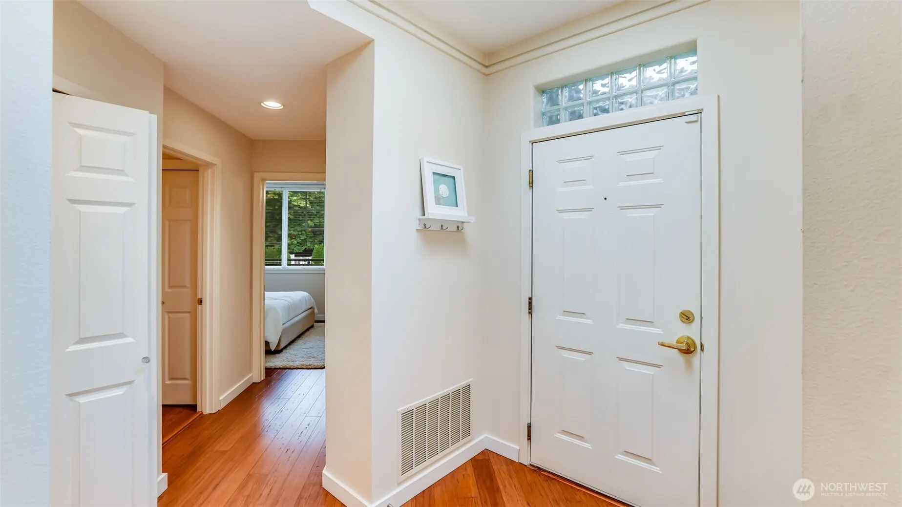1709 134th Avenue SE #19, Bellevue, WA 98005