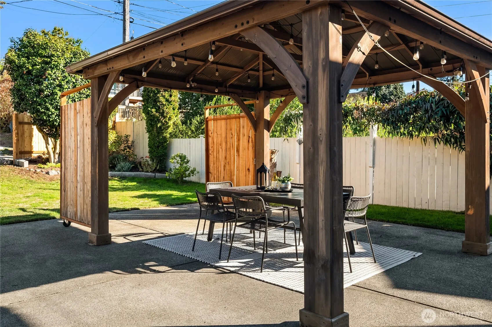 5942 46th Avenue SW, Seattle, WA 98136