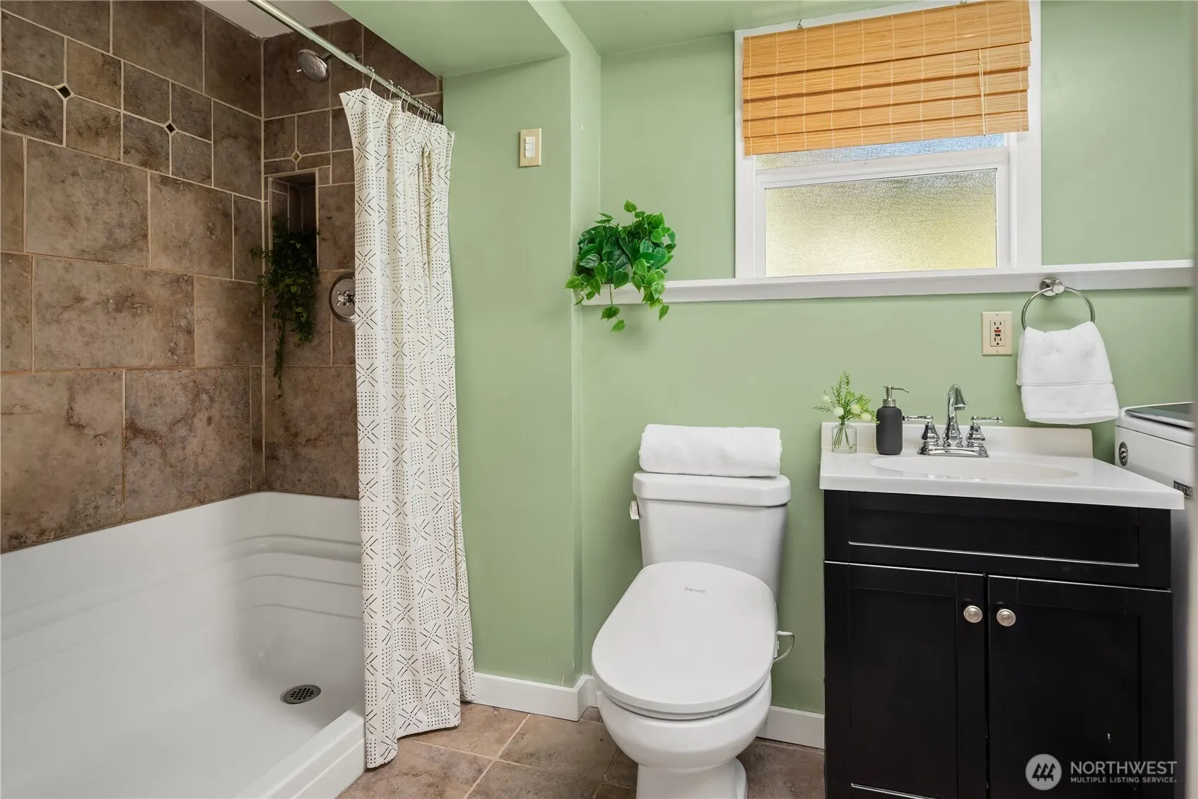5942 46th Avenue SW, Seattle, WA 98136