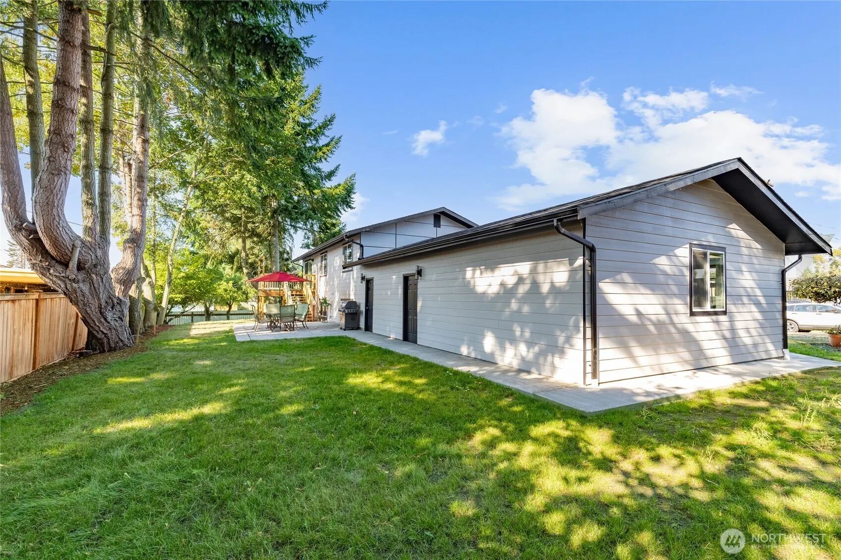 1112 Redmond Avenue NE, Renton, WA 98056