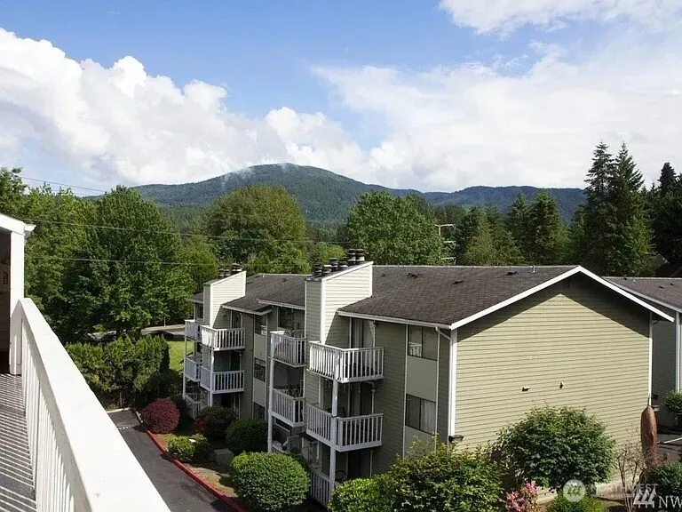 230 SW Clark Street #C302, Issaquah, WA 98027