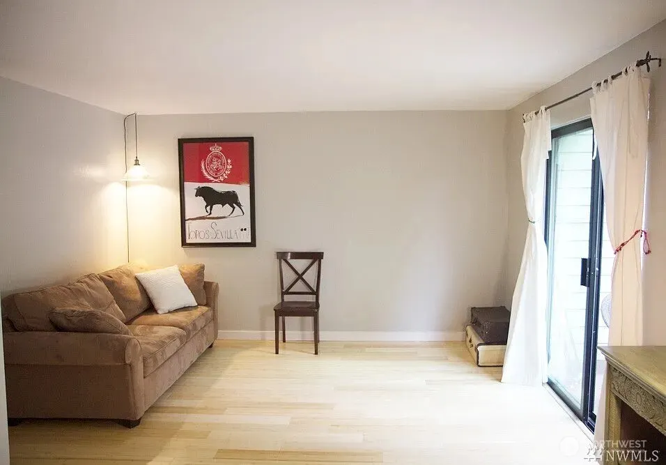 230 SW Clark Street #C302, Issaquah, WA 98027
