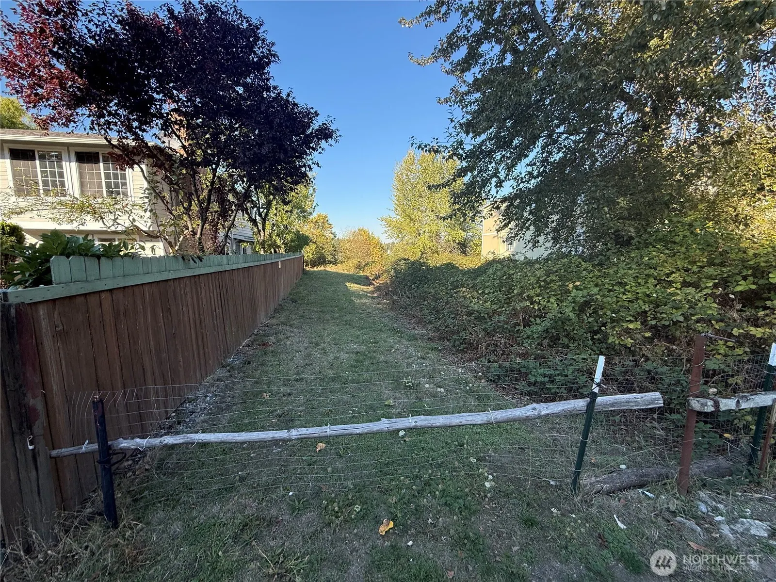 2928 S Bradford Street , Seattle, WA 98108