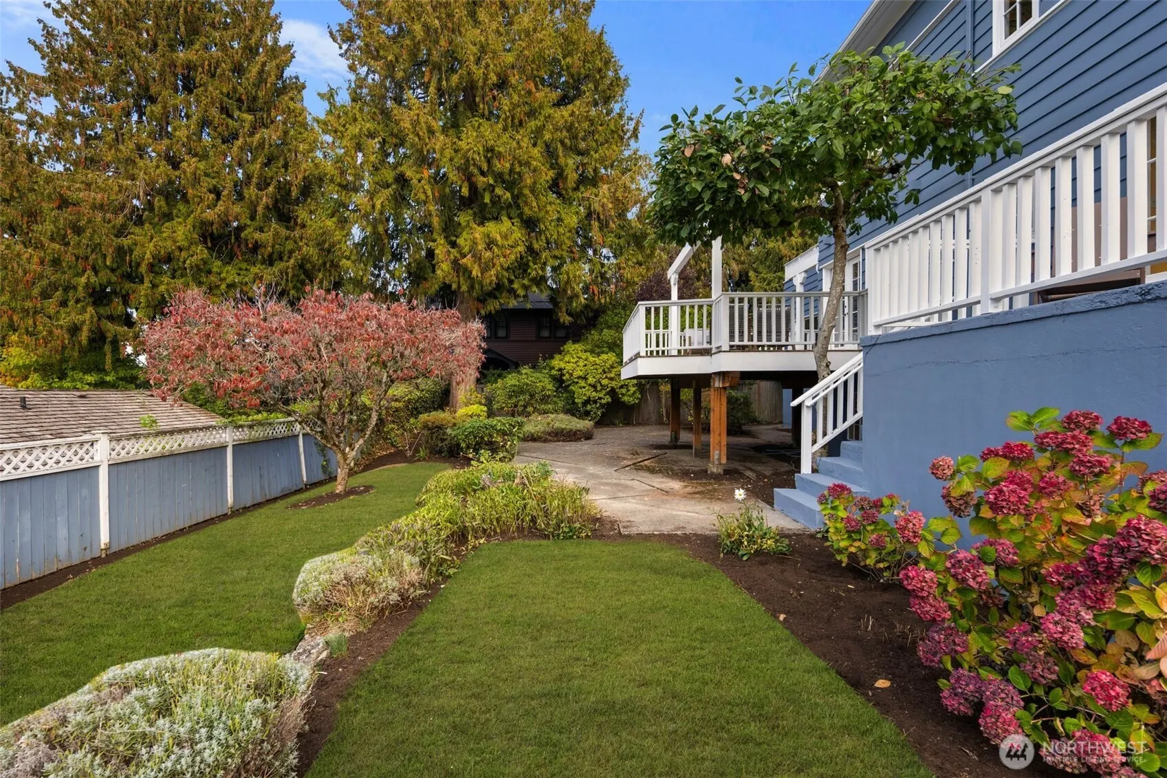 5302 S Alaska Street , Seattle, WA 98118