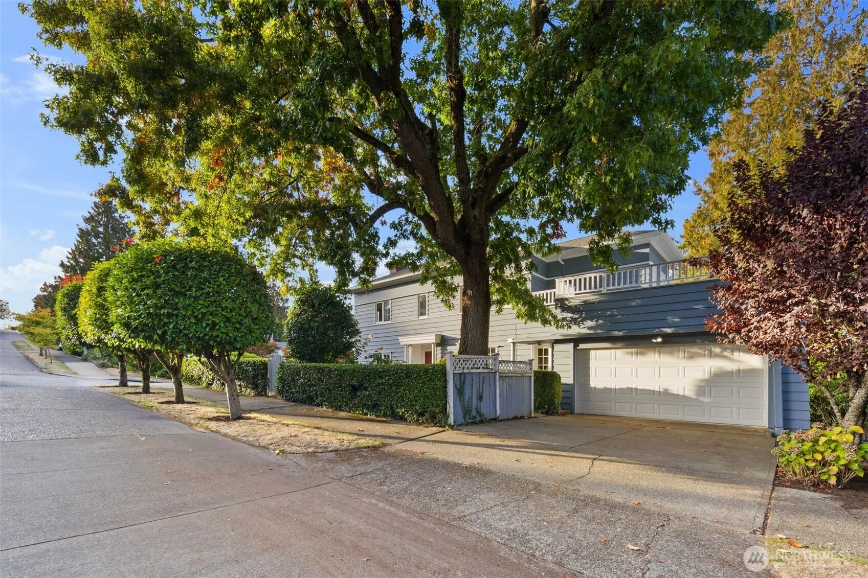 5302 S Alaska Street , Seattle, WA 98118
