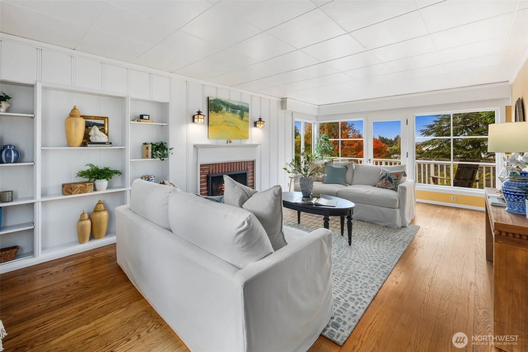 5302 S Alaska Street , Seattle, WA 98118