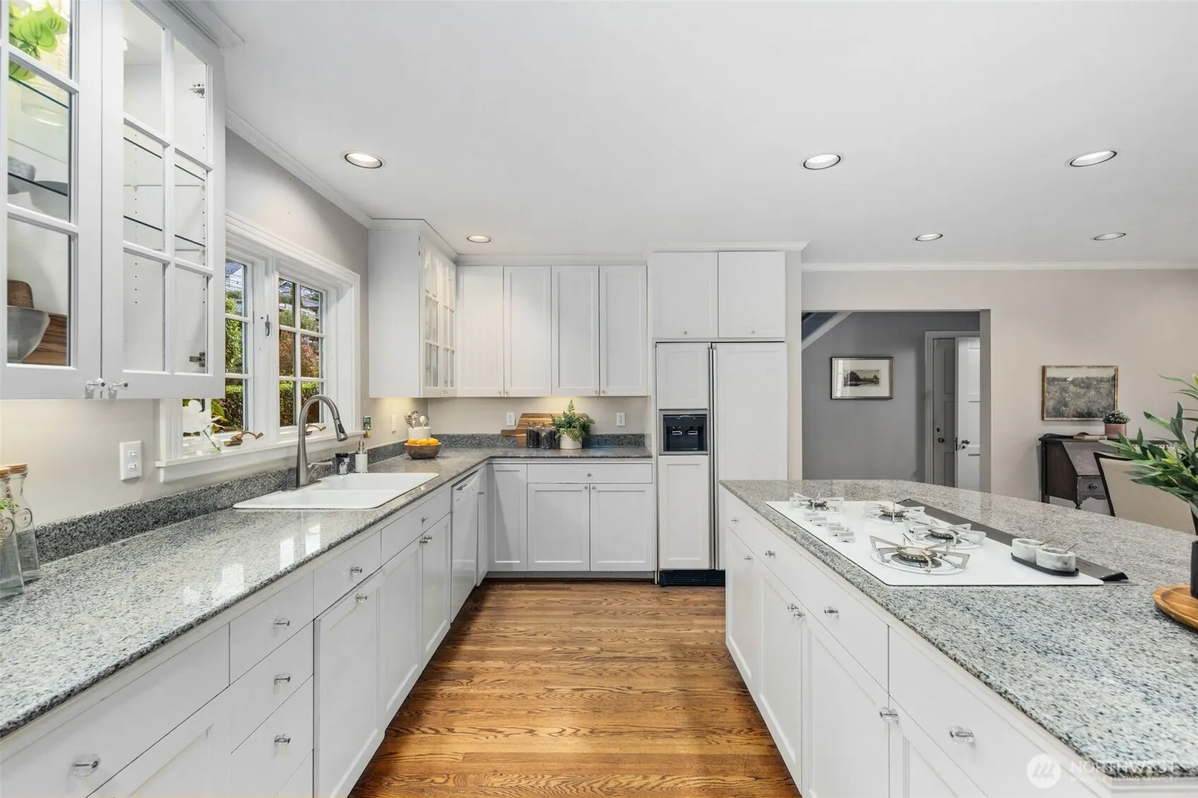 5302 S Alaska Street , Seattle, WA 98118