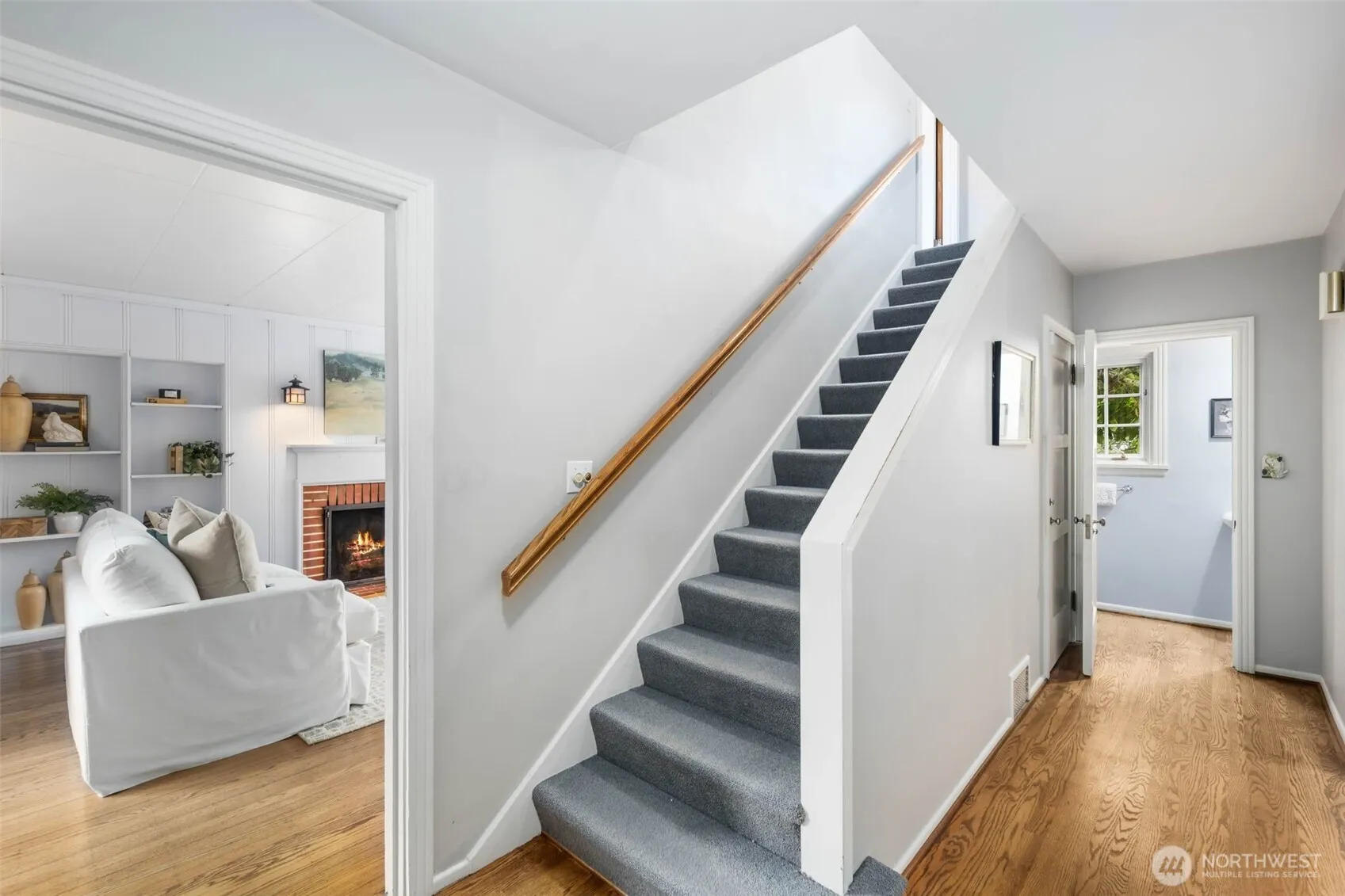 5302 S Alaska Street , Seattle, WA 98118