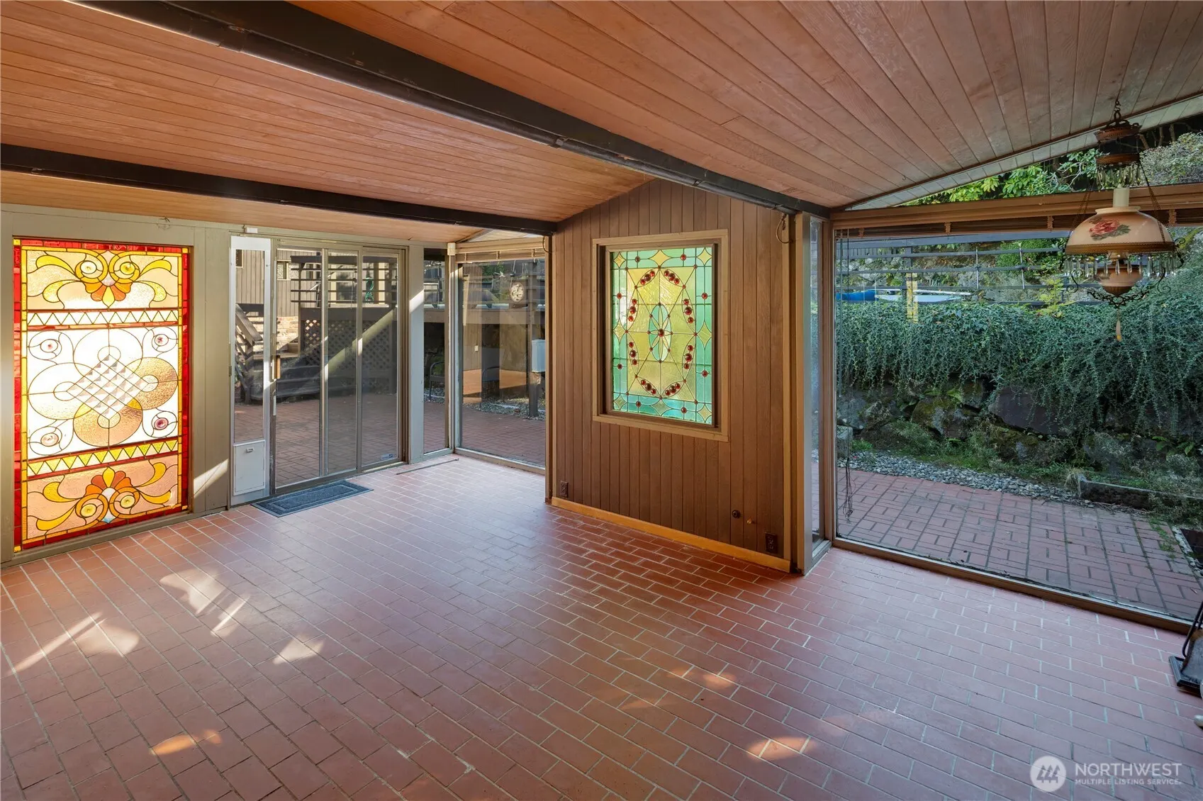 3653 W Commodore Way , Seattle, WA 98199
