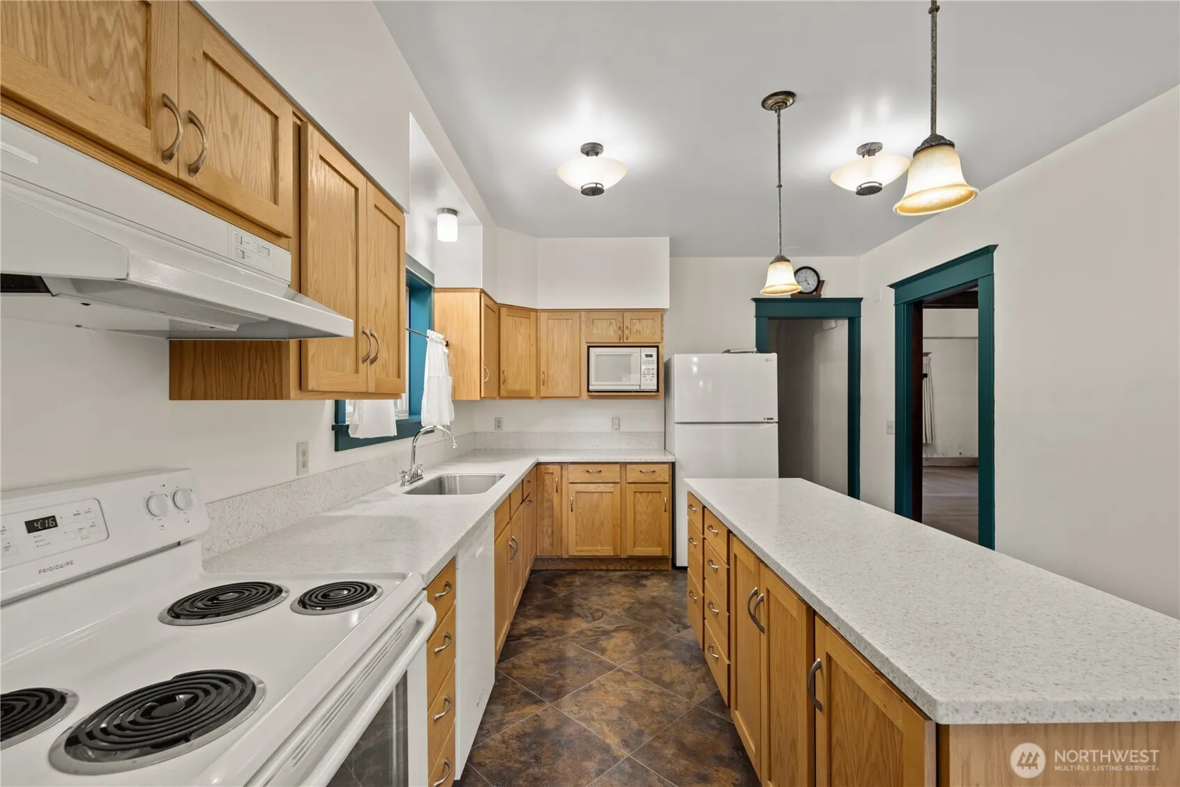 7007 26th Avenue NW, Seattle, WA 98117