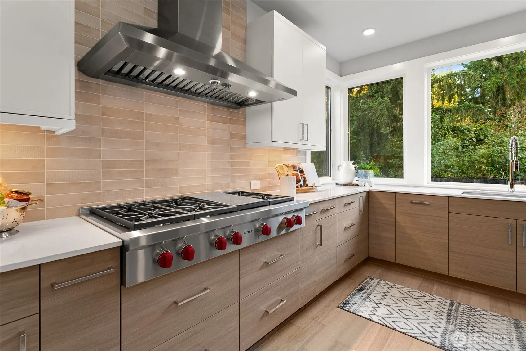 13016 SE 19th Court , Bellevue, WA 98005