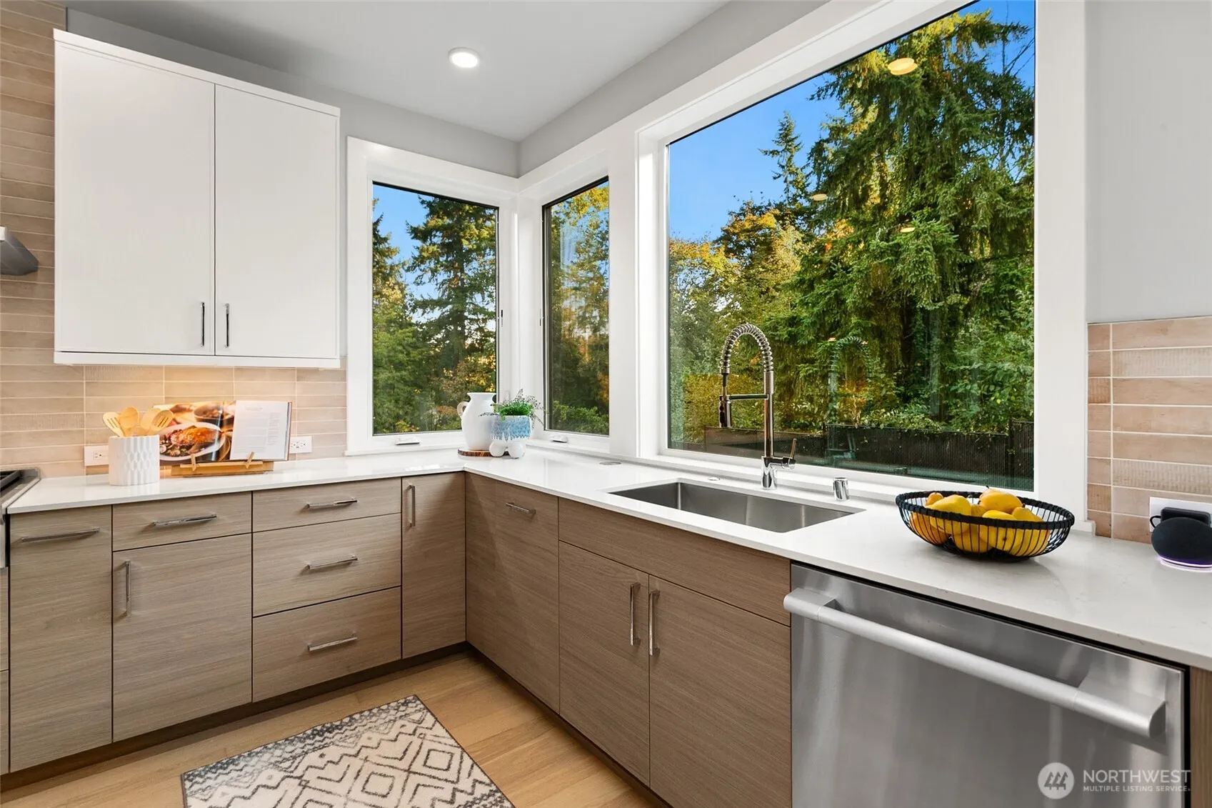 13016 SE 19th Court , Bellevue, WA 98005