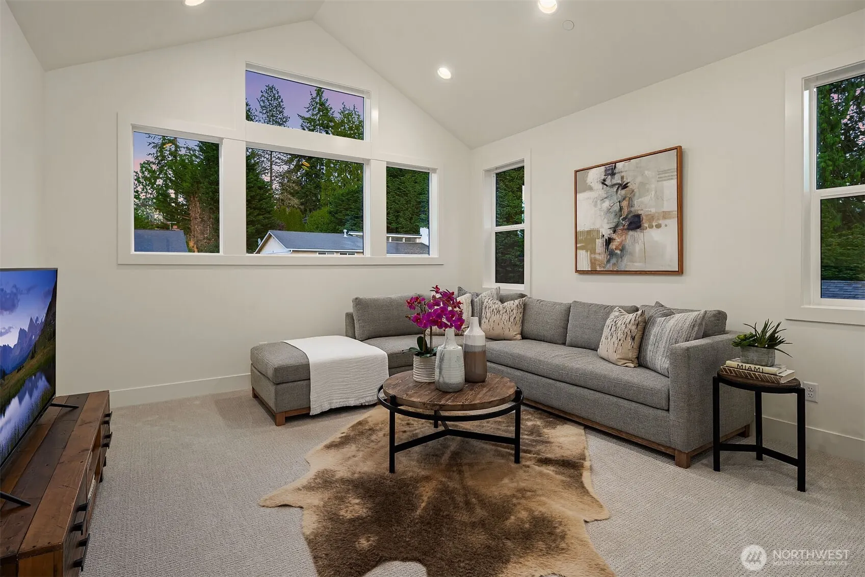 16238 SE 10th Street , Bellevue, WA 98008