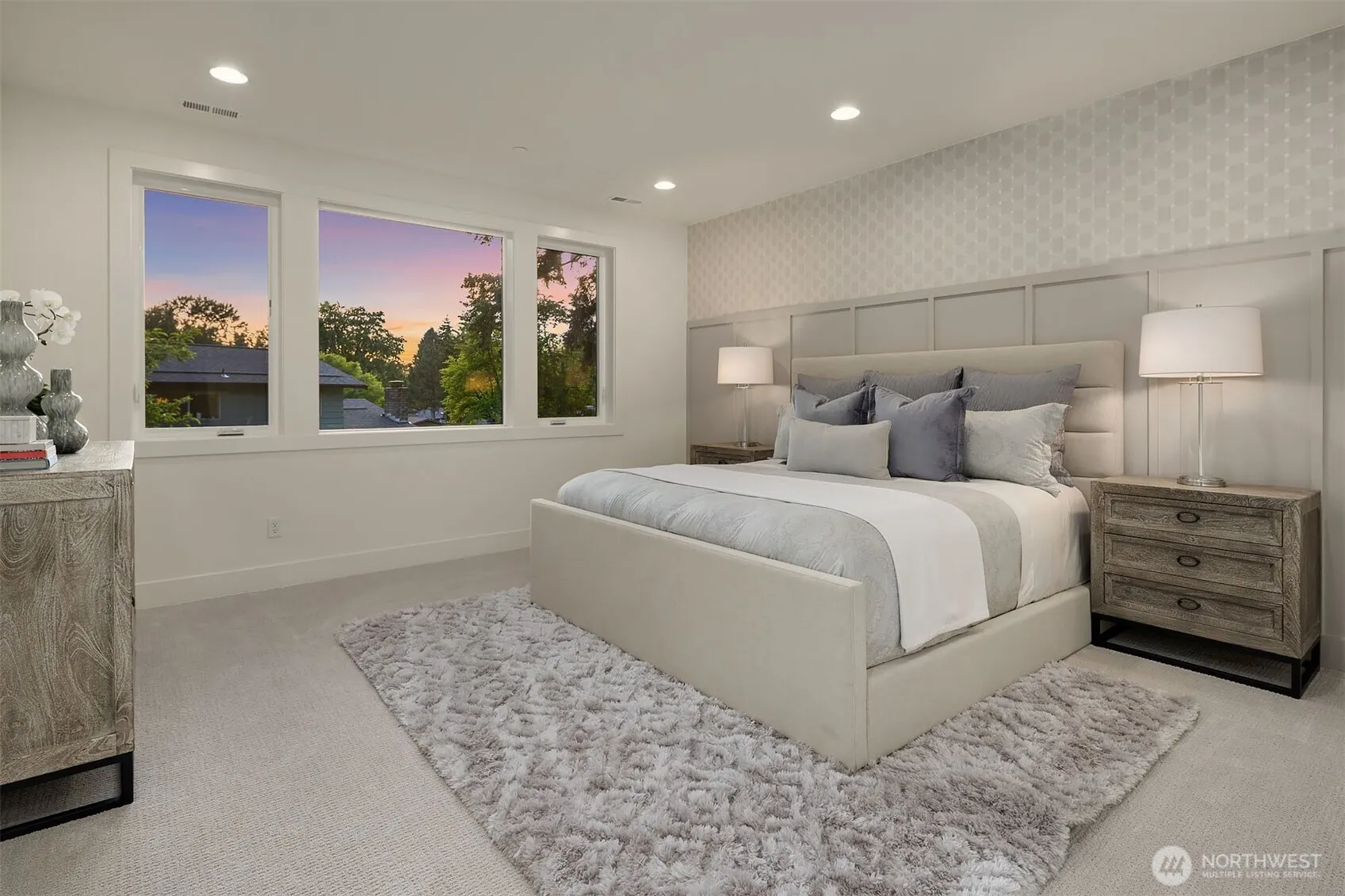 16238 SE 10th Street , Bellevue, WA 98008