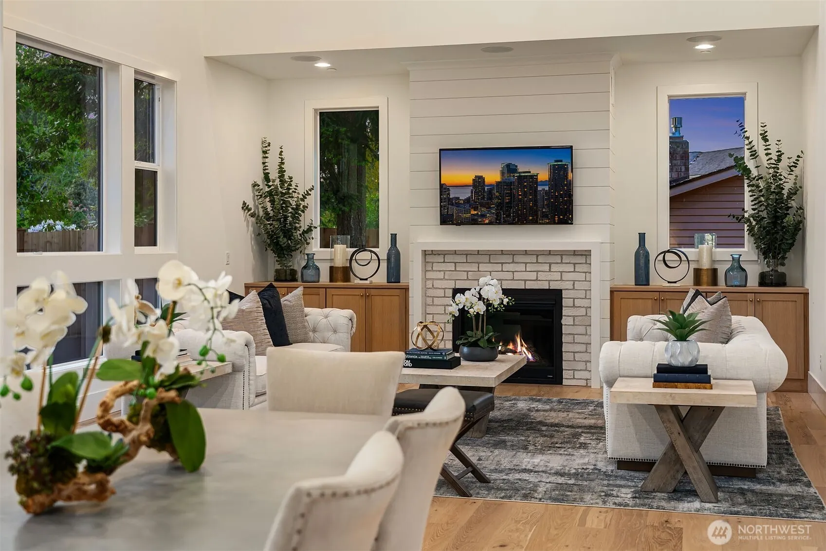 16238 SE 10th Street , Bellevue, WA 98008