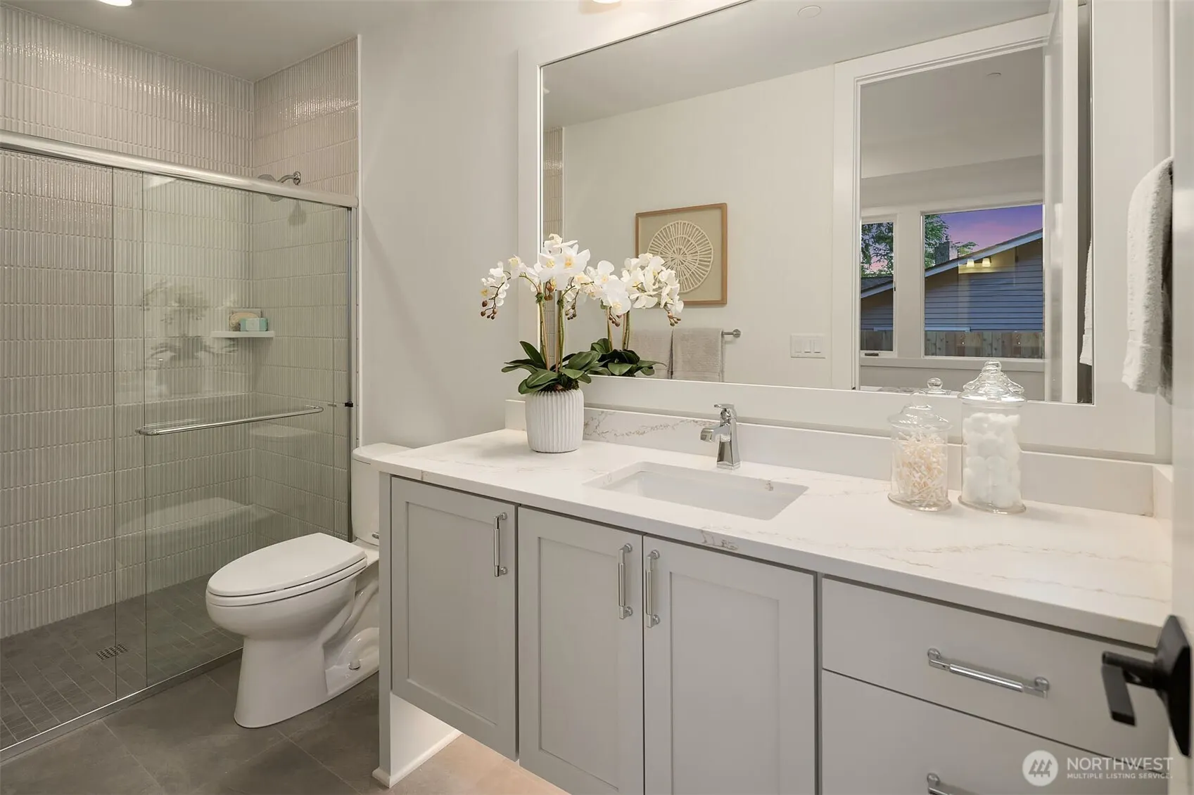 16238 SE 10th Street , Bellevue, WA 98008