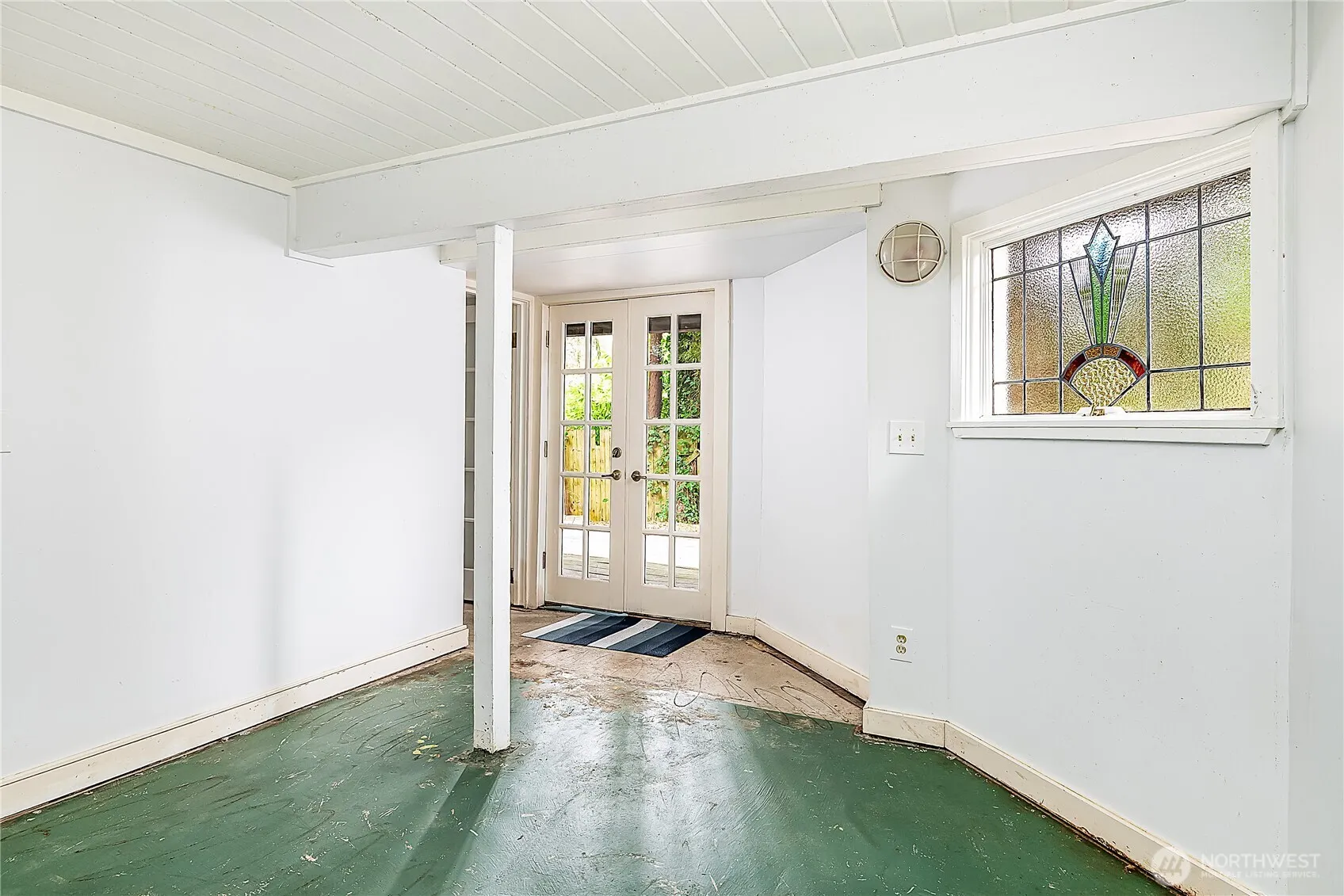 9521 25th Avenue NW, Seattle, WA 98117