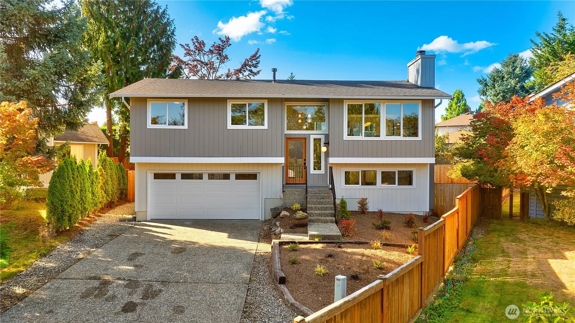 12907 87th Avenue NE, Kirkland, WA 98034