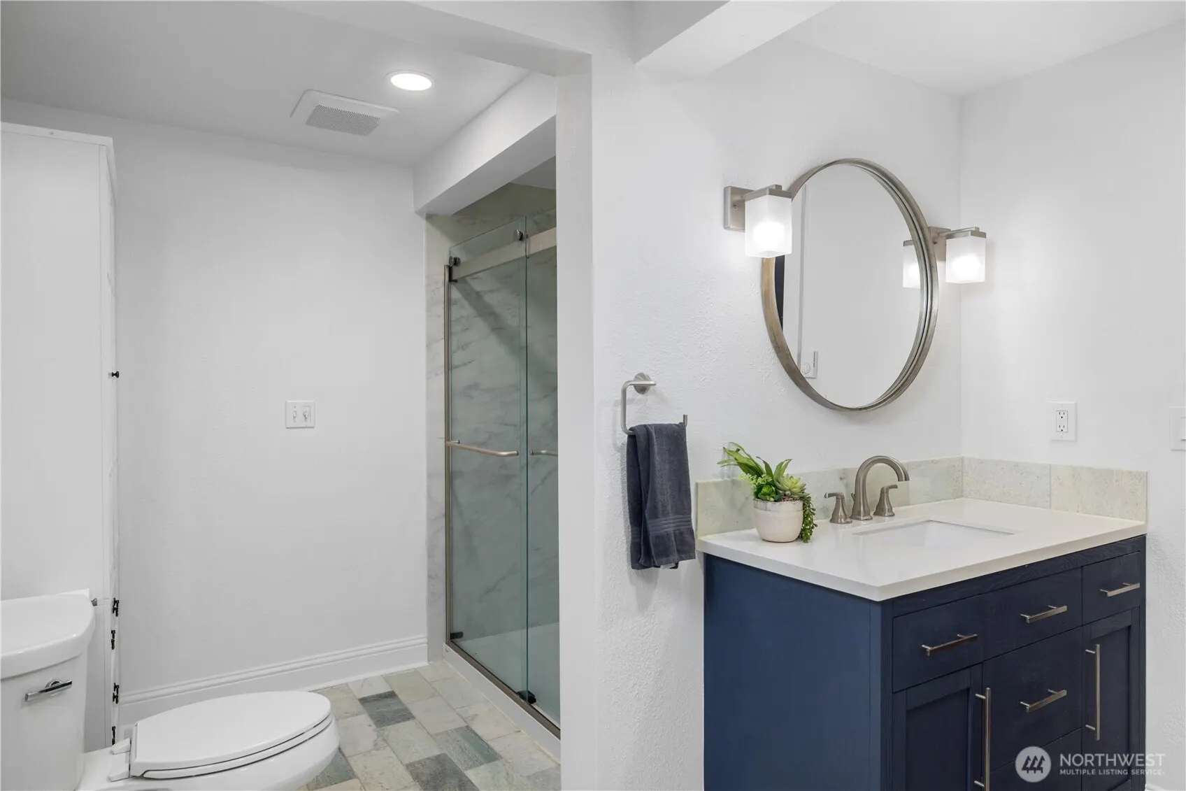 17453 SE 40th Place , Bellevue, WA 98008