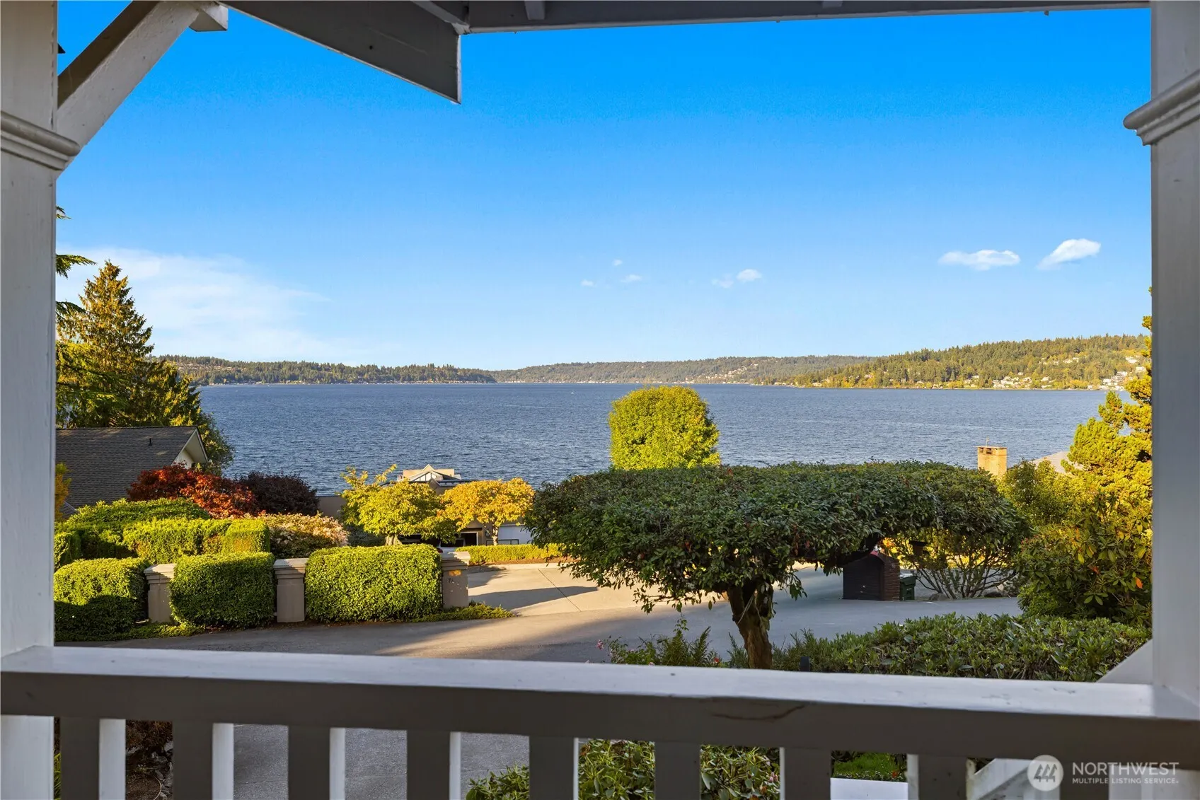 17453 SE 40th Place , Bellevue, WA 98008